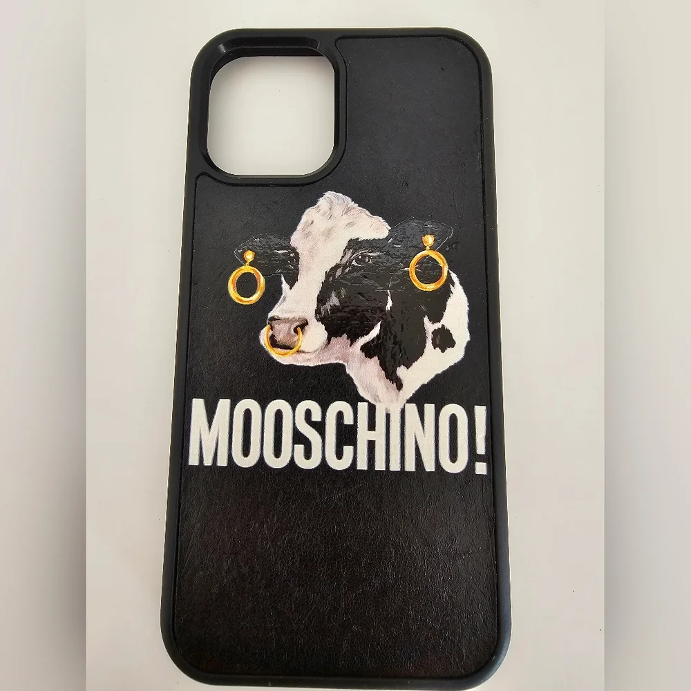 Moschino black white